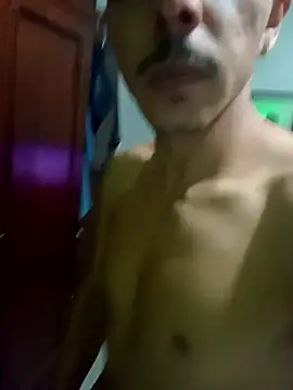 Snapshot of JuninhoPilati chatting on April 2026 03:51:01 AM JuninhoPilati online show from April 2026 03:51:01 AM