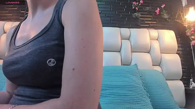 Salo Heaven online show from April 2026 01:50:01 PM