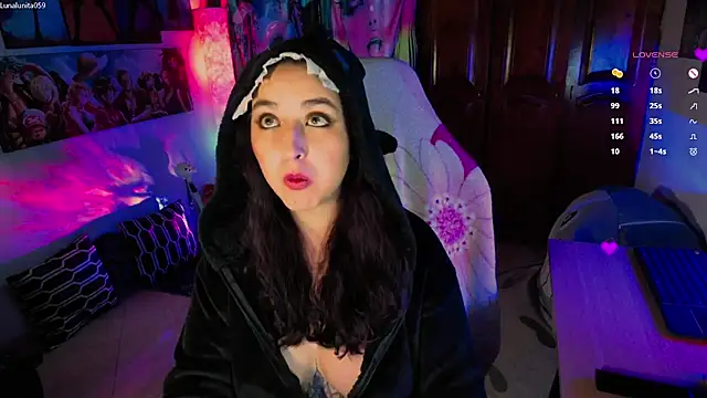 Snapshot of emma_luna59 chatting on July 2026 07:05:01 PM emma luna59 online show from July 2026 07:05:01 PM
