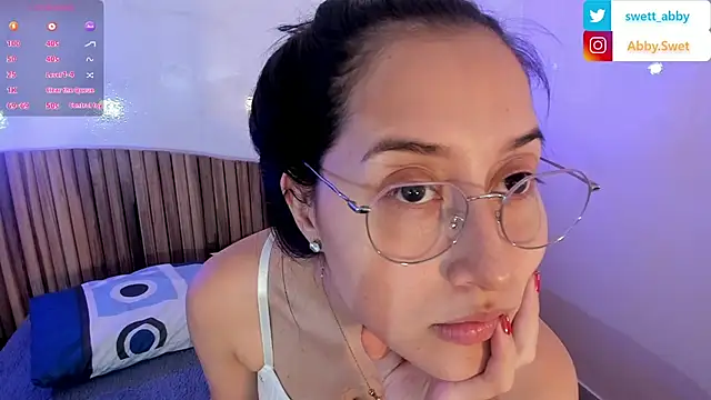 Snapshot of Abby_Sweet1_ chatting on July 2026 12:32:02 PM Abby Sweet1 online show from July 2026 12:32:02 PM