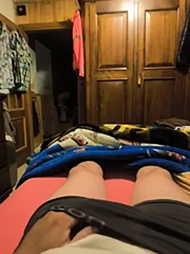 Snapshot of manuel9428 chatting on July 2026 06:44:02 AM manuel9428 online show from July 2026 06:44:02 AM