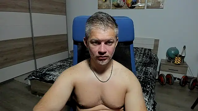Snapshot of RobbyShawz chatting on June 2026 04:51:02 AM RobbyShawz online show from June 2026 04:51:02 AM