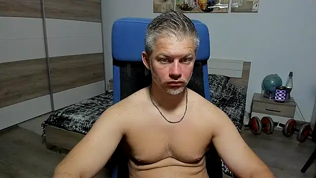 Snapshot of RobbyShawz chatting on July 2026 04:18:02 AM RobbyShawz online show from July 2026 04:18:02 AM