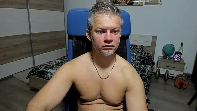 Snapshot of RobbyShawz chatting on July 2026 04:17:02 AM RobbyShawz online show from July 2026 04:17:02 AM