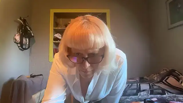 Soaponarope007 online show from June 2026 06:39:01 PM