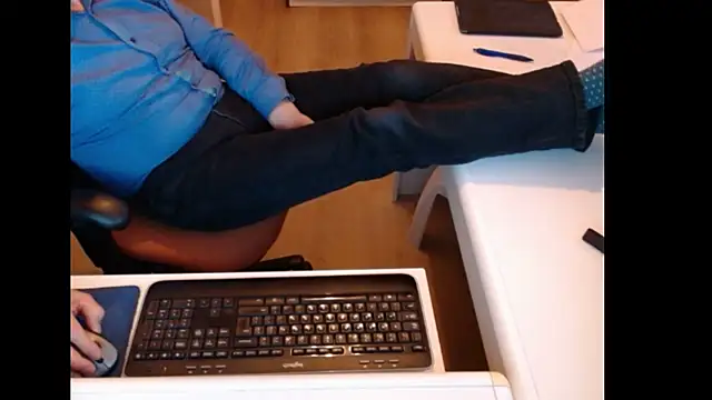 dutchpornking online show from April 2026 05:54:02 PM