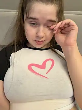 HornyGirlH online show from July 2026 10:50:02 AM