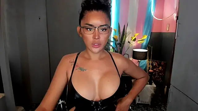 QuiinMollyXxX online show from April 2026 02:58:01 AM