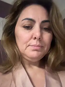 Emma roqueen online show from March 2026 11:11:01 PM