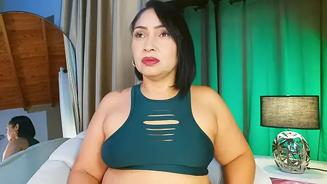 Madissononee online show from October 2025 01:49:01 AM