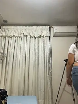 Lia sexx online show from March 2026 12:11:01 PM