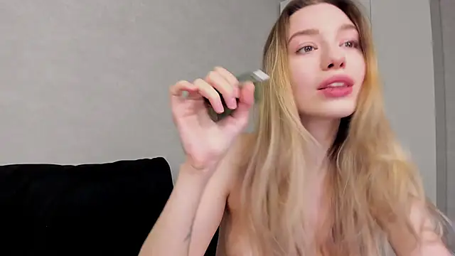 mary shiota online show from December 2025 08:42:02 AM