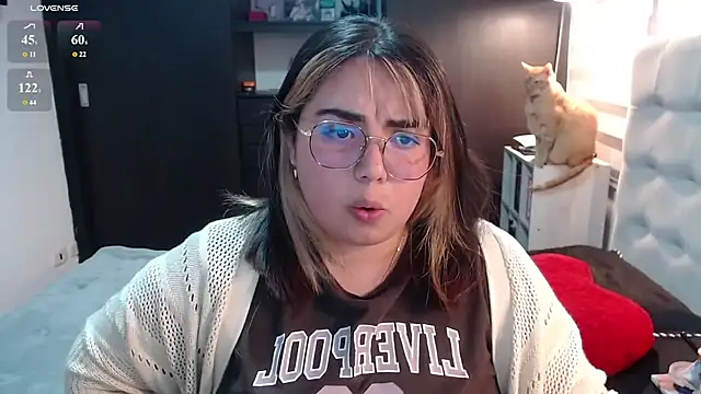 yini angel online show from June 2026 11:09:02 PM