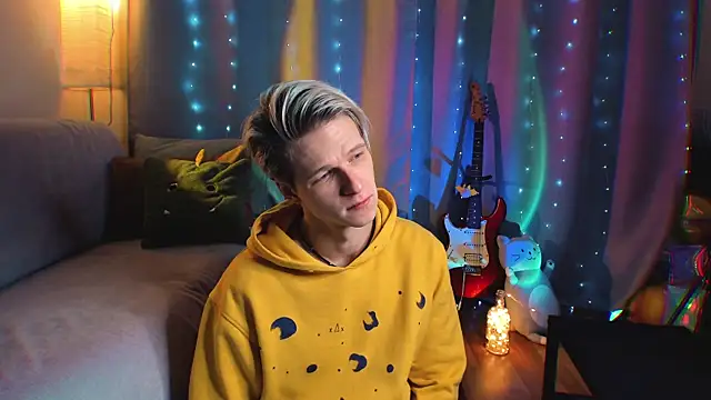 Breston Sweet online show from February 2026 05:38:01 AM