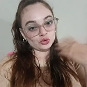 Emmacut online show from February 2026 11:21:02 PM