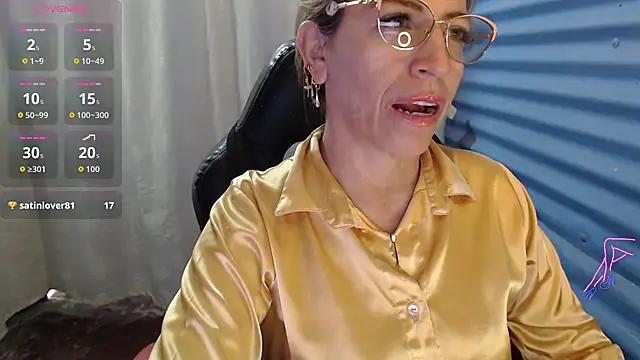 Snapshot of Chayla_Ruiz chatting on June 2026 02:33:01 PM Chayla Ruiz online show from June 2026 02:33:01 PM