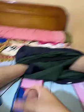 Snapshot of Dedoow chatting on April 2026 11:48:02 AM Dedoow online show from April 2026 11:48:02 AM