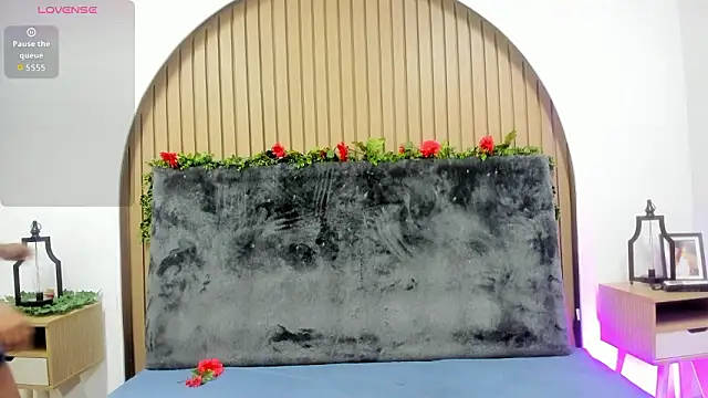 Karlagonzales  online show from March 2026 06:46:01 PM