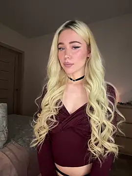 xDinnax online show from February 2025 04:37:02 PM