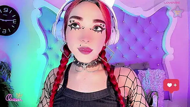 LeyXandrabraz online show from June 2026 08:15:02 PM