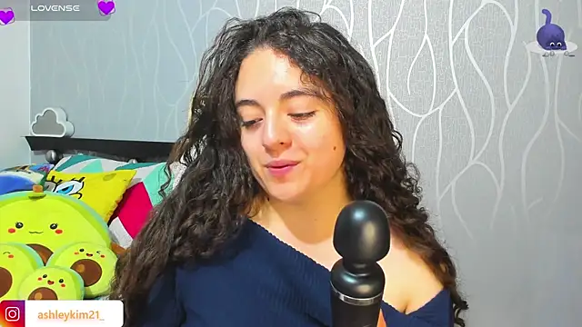 AshleyKim  online show from March 2026 12:38:01 AM