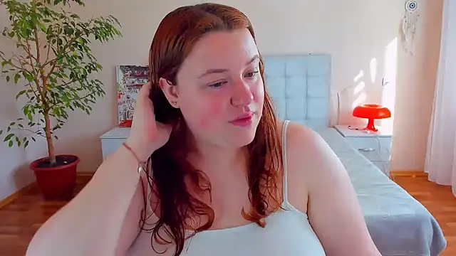 Snapshot of PolinaSalvatore chatting on May 2026 03:48:02 AM PolinaSalvatore online show from May 2026 03:48:02 AM