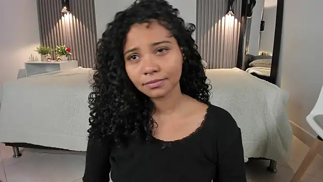 Snapshot of Zafiiraa chatting on July 2026 03:41:01 AM Zafiiraa online show from July 2026 03:41:01 AM