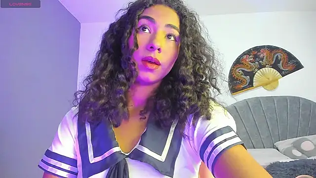 Snapshot of khaliope chatting on November 2025 12:56:02 AM khaliope online show from November 2025 12:56:02 AM