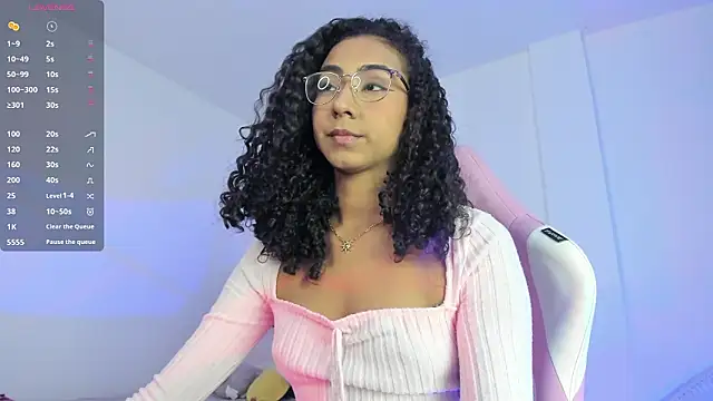 Snapshot of khaliope chatting on March 2026 01:12:01 AM khaliope online show from March 2026 01:12:01 AM