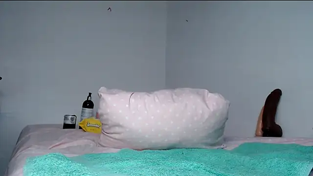 karolgirl-1 online show from April 2026 10:10:01 AM