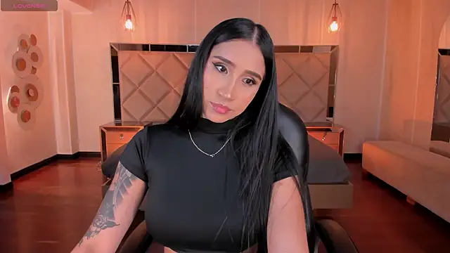 NickyLawson online show from April 2026 04:38:02 AM