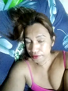 Snapshot of Angel_Camshot chatting on February 2025 01:17:02 PM Angel Camshot online show from February 2025 01:17:02 PM