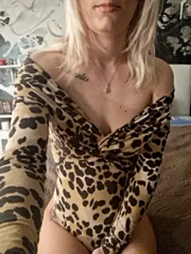 MarikaWild93 online show from April 2026 09:17:02 PM