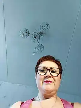 Snapshot of Fire_Night chatting on January 2025 08:22:01 AM Fire Night online show from January 2025 08:22:01 AM