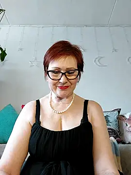 Snapshot of Fire_Night chatting on January 2026 09:14:02 AM Fire Night online show from January 2026 09:14:02 AM