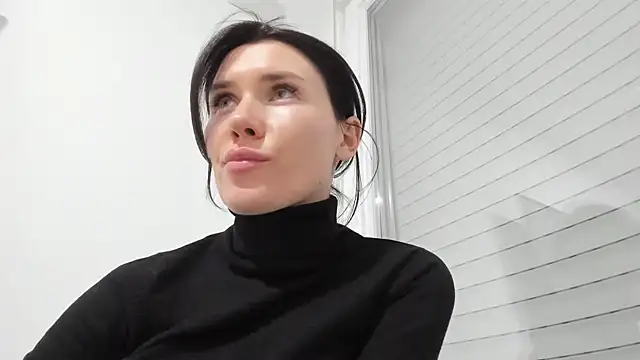 Snapshot of Cameron_diazz chatting on December 2025 08:39:01 PM Cameron diazz online show from December 2025 08:39:01 PM