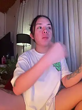 SweetCheska19 online show from February 2026 07:06:02 AM