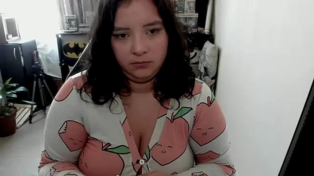 aika-dreams online show from April 2026 01:52:02 PM