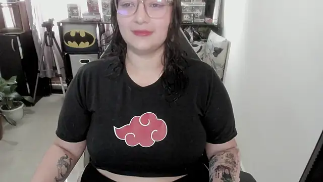 Snapshot of aika-dreams chatting on July 2026 01:17:02 PM aika-dreams online show from July 2026 01:17:02 PM