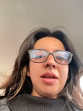 Maggie Fox3 online show from April 2026 03:31:01 PM