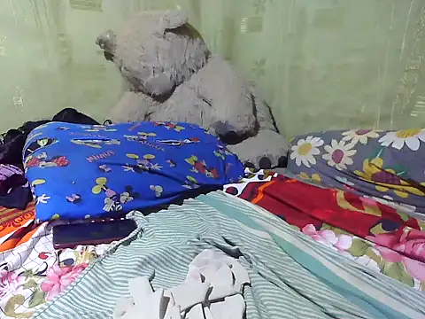 Alora-shine online show from March 2025 07:31:02 AM