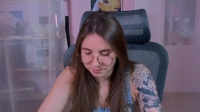  AnnaStark  online show from February 2026 08:23:02 PM