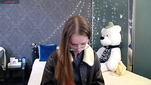 KateJonson online show from March 2026 01:14:02 PM