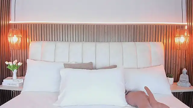  BunnyNaugthy online show from March 2026 12:44:01 PM