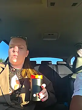 Melissa1994- online show from April 2026 04:55:01 PM