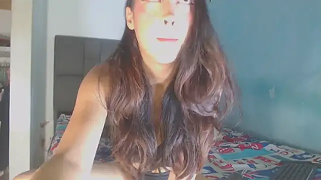 isabela-and-her-friends online show from July 2026 01:03:01 AM