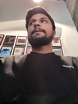 Snapshot of _IRRESISTIBLE_ chatting on February 2026 10:49:01 AM IRRESISTIBLE online show from February 2026 10:49:01 AM