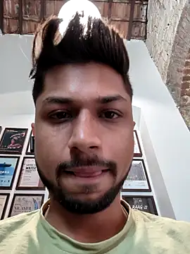 Snapshot of _IRRESISTIBLE_ chatting on February 2026 07:17:01 AM IRRESISTIBLE online show from February 2026 07:17:01 AM