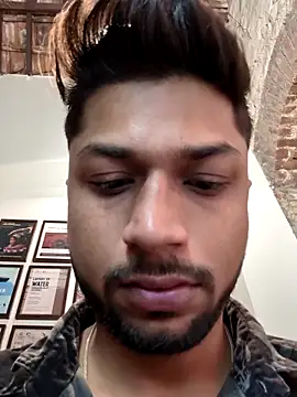 Snapshot of _IRRESISTIBLE_ chatting on February 2026 06:44:02 AM IRRESISTIBLE online show from February 2026 06:44:02 AM