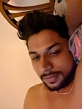 Snapshot of _IRRESISTIBLE_ chatting on March 2026 04:09:01 PM IRRESISTIBLE online show from March 2026 04:09:01 PM